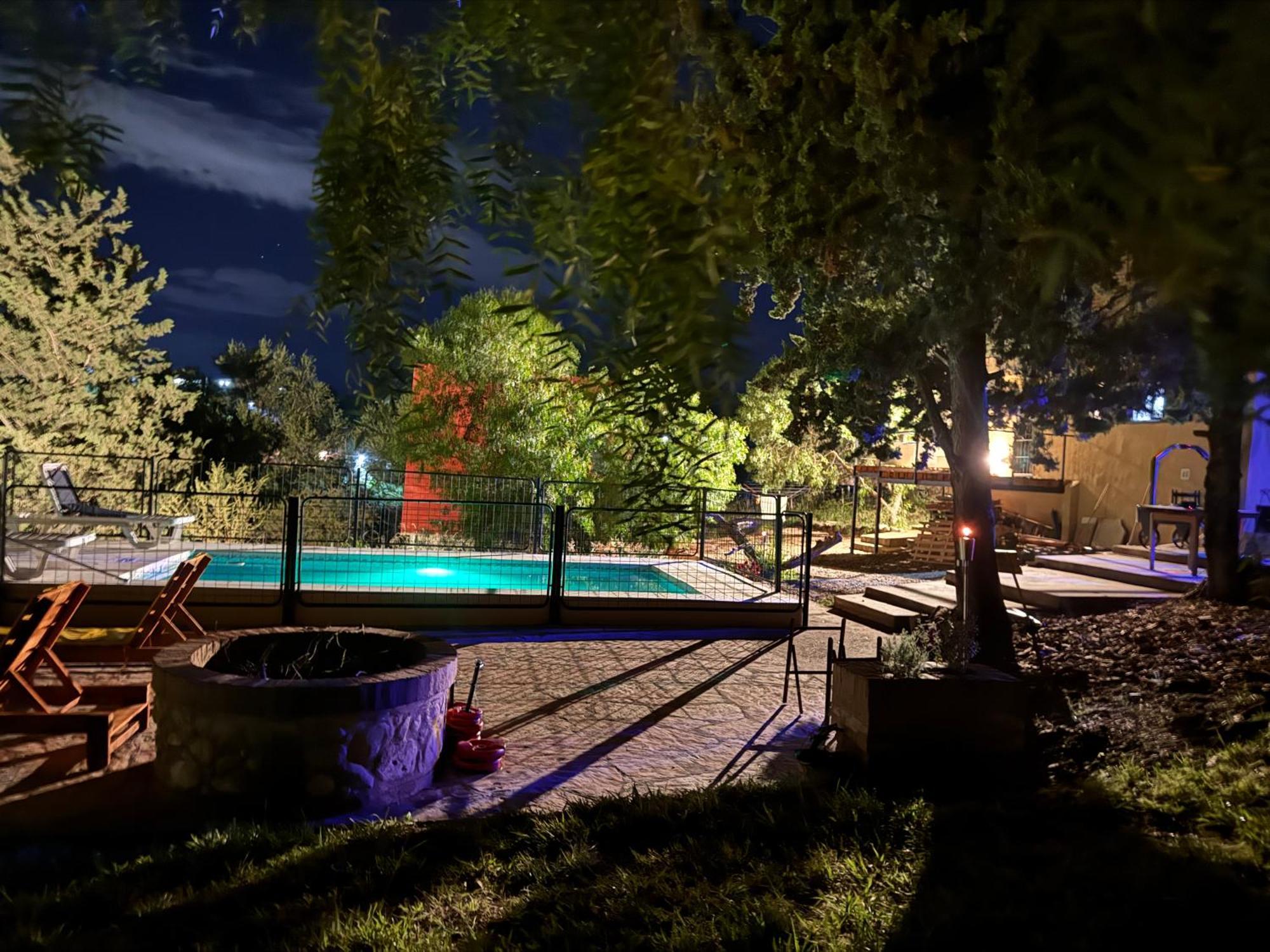 In Da House Bed & Breakfast Molinari Екстериор снимка